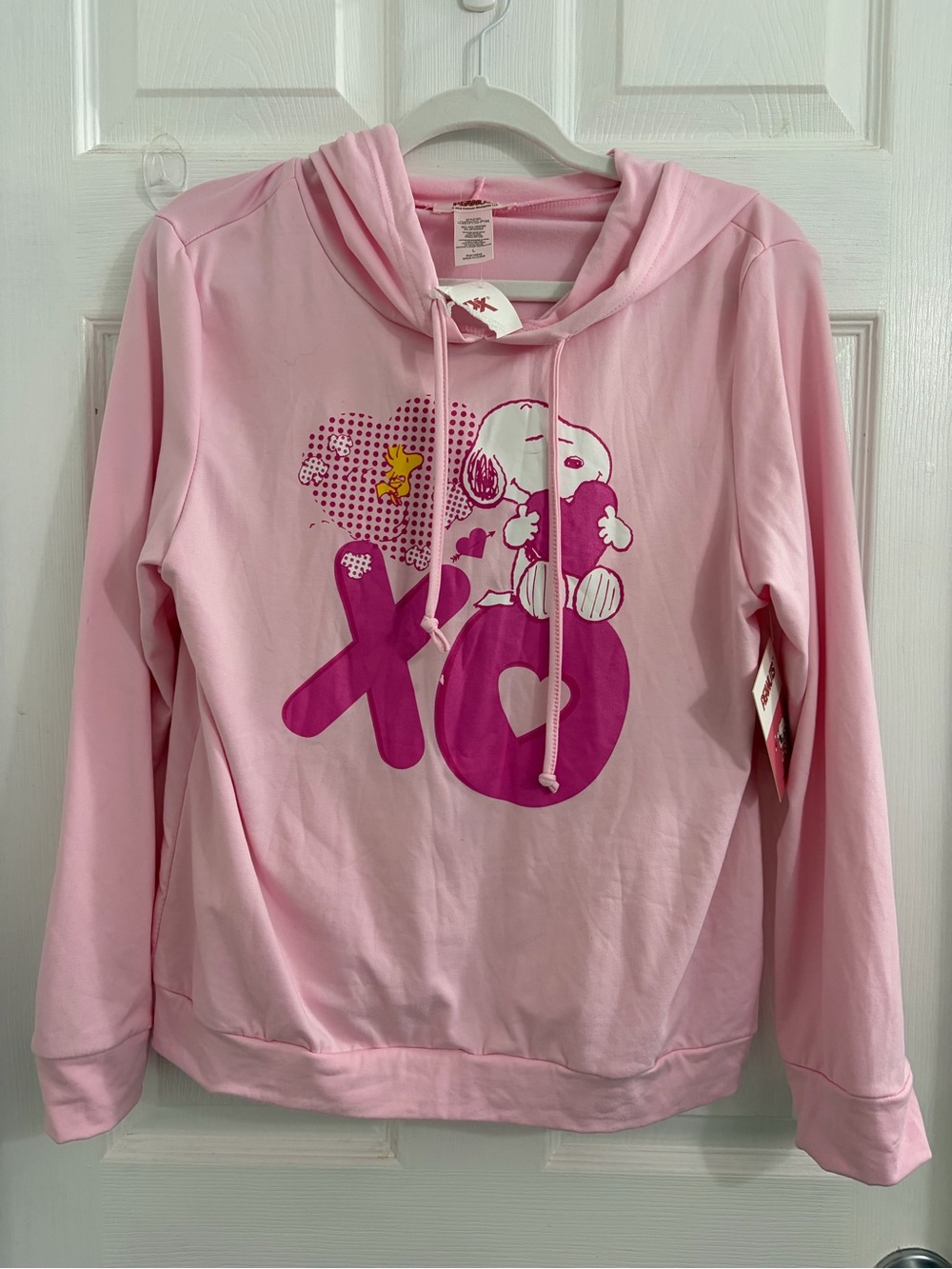 Peanuts Pink Snoopy XO Hoodie size large $10